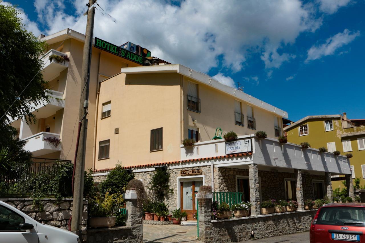 דורגלי Hotel S'Adde מראה חיצוני תמונה